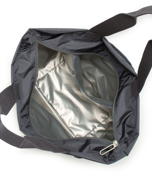 LeSportsac(レスポートサック)の「ESSENTIAL E/W ZIPTOP TOTE シャドウグレーC(トートバッグ・レディース・グレー・FREE)」の7枚目の写真