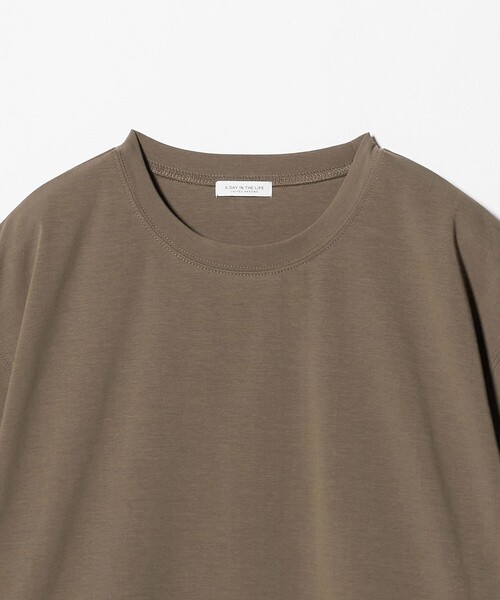A DAY IN THE LIFE UNITED ARROWS(アデイインザライフユナイテッドアローズ)の「ポンチ ドロストTシャツ ‐吸水速乾・接触冷感‐<A DAY IN THE LIFE>(Tシャツ/カットソー・レディース・モカ/オフホワイト/ネイビー・FREE)」の10枚目の写真