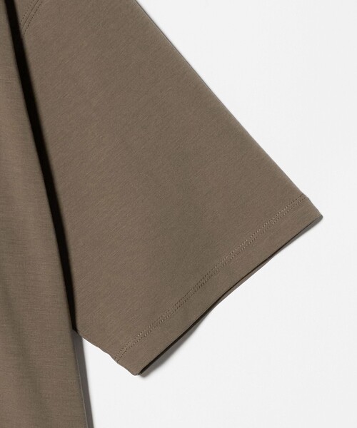 A DAY IN THE LIFE UNITED ARROWS(アデイインザライフユナイテッドアローズ)の「ポンチ ドロストTシャツ ‐吸水速乾・接触冷感‐<A DAY IN THE LIFE>(Tシャツ/カットソー・レディース・モカ/オフホワイト/ネイビー・FREE)」の11枚目の写真