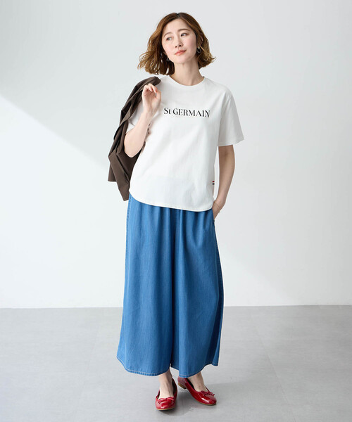 Petit Honfleur(プチオンフルール)の「ロゴプリントTシャツ【接触冷感・UVカット・オーガニックコットンブレンド】(Tシャツ/カットソー・レディース・ネイビー/ホワイト・M/L)」の12枚目の写真