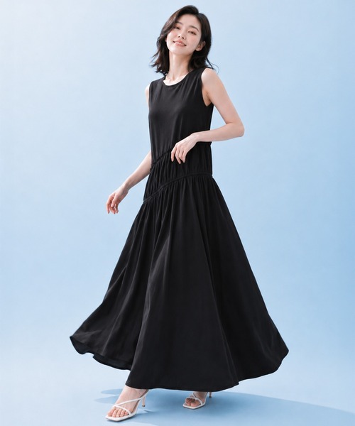 by LEGNA（バイレグナ）の「COOLIFYノースリーブワンピース（ワンピース・レディース・ダークグレー/ブラック・LARGE/MEDIUM）」の8枚目の写真