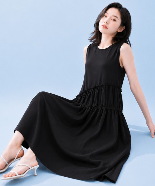 by LEGNA（バイレグナ）の「COOLIFYノースリーブワンピース（ワンピース・レディース・ダークグレー/ブラック・LARGE/MEDIUM）」の11枚目の写真