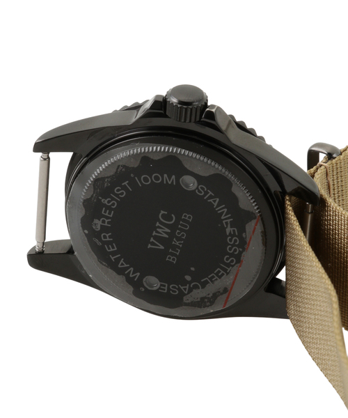 VAGUE WATCH CO.(ヴォーグウォッチカンパニー)の「VAGUE WATCH CO. BLK SUB(アナログ腕時計・レディース・ブラック・FREE)」の4枚目の写真