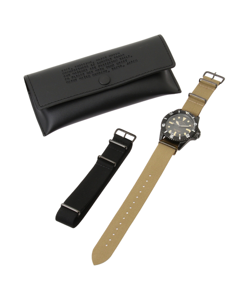 VAGUE WATCH CO.(ヴォーグウォッチカンパニー)の「VAGUE WATCH CO. BLK SUB(アナログ腕時計・レディース・ブラック・FREE)」の2枚目の写真