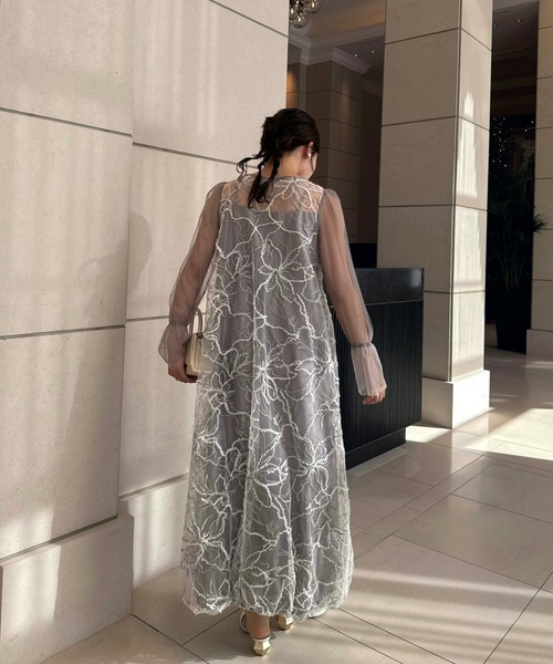 LE'RURE(リルアー)の「Plume broderie balloon dress(ドレス・レディース・グレー/イエロー・M-Long/MEDIUM)」の8枚目の写真