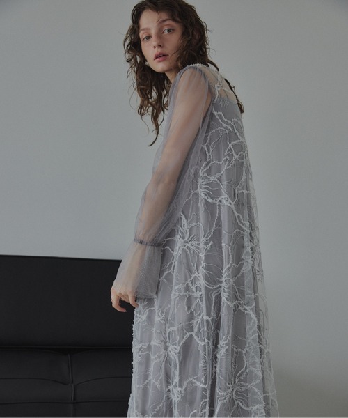 LE'RURE(リルアー)の「Plume broderie balloon dress(ドレス・レディース・グレー/イエロー・M-Long/MEDIUM)」の10枚目の写真