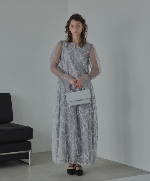 LE'RURE(リルアー)の「Plume broderie balloon dress(ドレス・レディース・グレー/イエロー・M-Long/MEDIUM)」の12枚目の写真