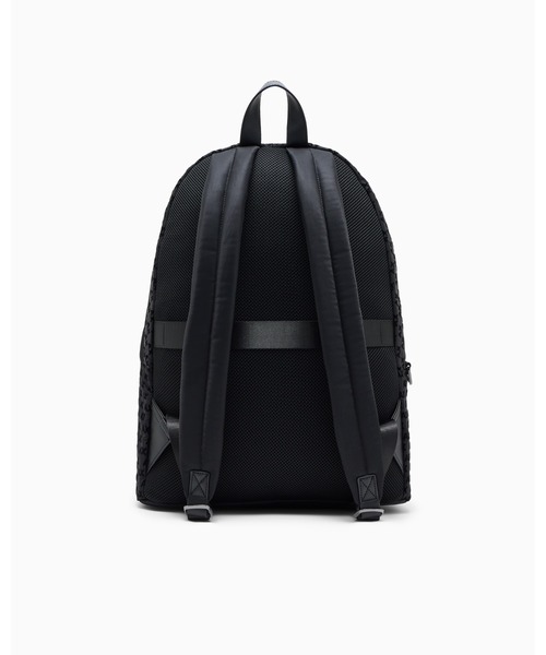 ARMANI EXCHANGE（アルマーニエクスチェンジ）の「【A|X アルマーニ エクスチェンジ】オールオーバーフロッキーロゴ バックパック（バックパック/リュック・メンズ・ブラック・FREE）」の2枚目の写真