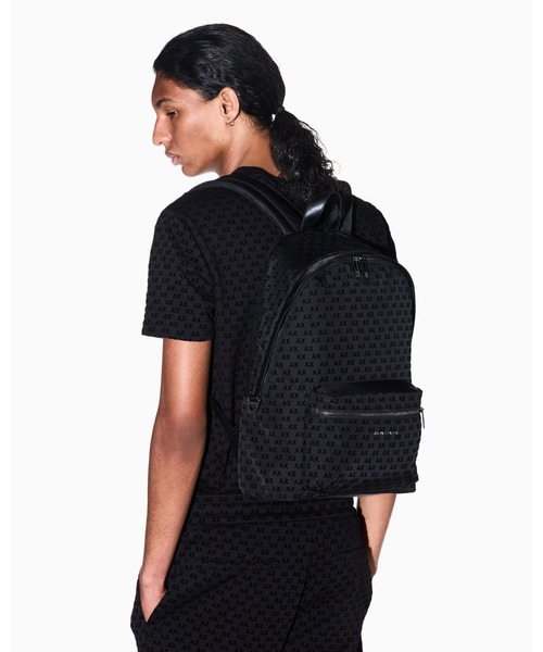ARMANI EXCHANGE（アルマーニエクスチェンジ）の「【A|X アルマーニ エクスチェンジ】オールオーバーフロッキーロゴ バックパック（バックパック/リュック・メンズ・ブラック・FREE）」の6枚目の写真