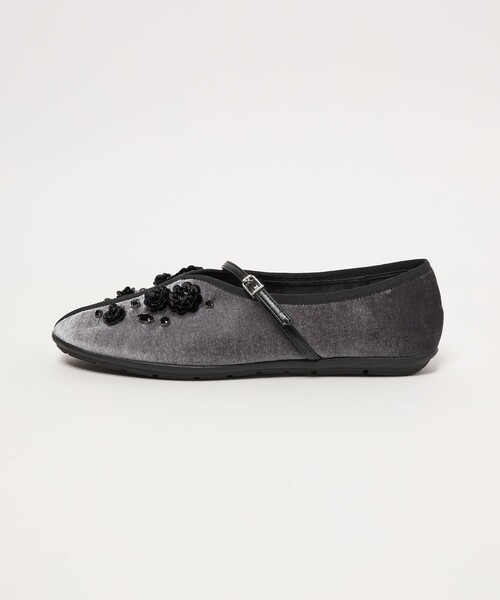 SY UNITED ARROWS（シーユナイテッドアローズ）の「＜SY＞フラワービジューチャイナベルト フラット20↑（バレエシューズ・レディース・ブラック/ライトグレー/ダークブラウン/ワインレッド・24cm/22.5cm/23.5cm/23cm/25cm/24.5cm）」の5枚目の写真