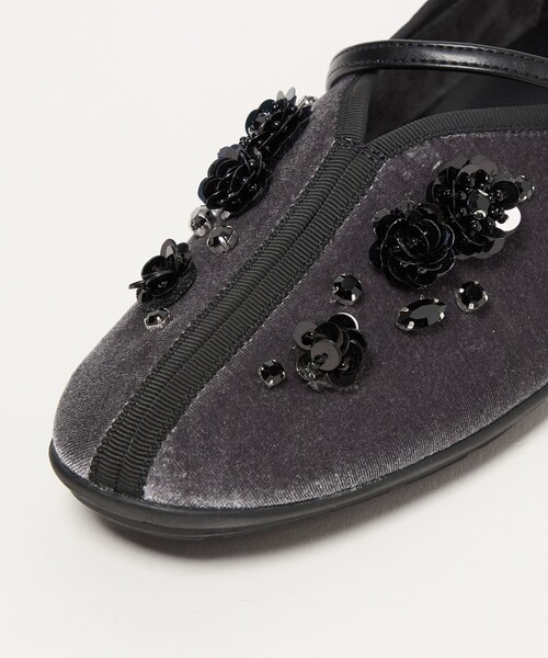 SY UNITED ARROWS（シーユナイテッドアローズ）の「＜SY＞フラワービジューチャイナベルト フラット20↑（バレエシューズ・レディース・ブラック/ライトグレー/ダークブラウン/ワインレッド・24cm/22.5cm/23.5cm/23cm/25cm/24.5cm）」の11枚目の写真