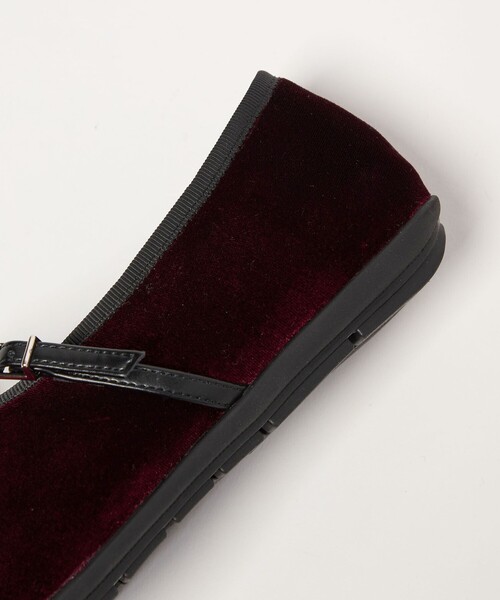 SY UNITED ARROWS（シーユナイテッドアローズ）の「＜SY＞フラワービジューチャイナベルト フラット20↑（バレエシューズ・レディース・ブラック/ライトグレー/ダークブラウン/ワインレッド・24cm/22.5cm/23.5cm/23cm/25cm/24.5cm）」の21枚目の写真