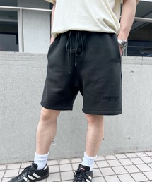 FOG ESSENTIALS（エフオージーエッセンシャルズ）の「【FOG ESSENTIALS】エッセンシャルズ FRONT LOGO ハーフパンツ（スウェットパンツ）」