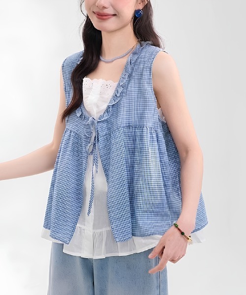 center i(センターアイ)の「ギンガムチェック フリルリボンレイヤードノースリーブトップス(シャツ/ブラウス・レディース・グリーン/ブルー/ブラック/イエロー・FREE)」の15枚目の写真