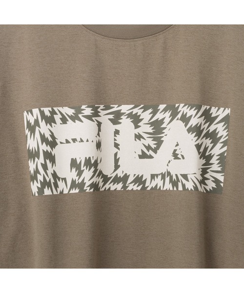 FILA(フィラ)の「ELEY KISHIMOTO×FILA LS TEE / イーリーキシモト×フィラ ナガソデティーシャツ(Tシャツ/カットソー・レディース・ダークカーキ/オフホワイト・S/M/L/XL)」の8枚目の写真