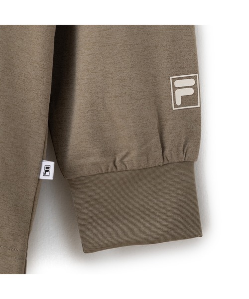 FILA(フィラ)の「ELEY KISHIMOTO×FILA LS TEE / イーリーキシモト×フィラ ナガソデティーシャツ(Tシャツ/カットソー・レディース・ダークカーキ/オフホワイト・S/M/L/XL)」の9枚目の写真