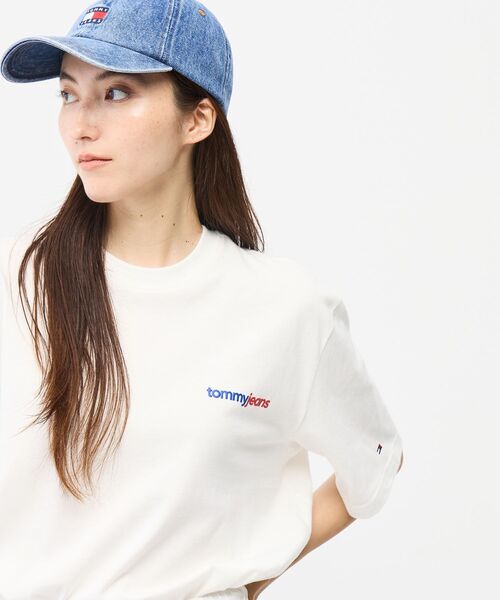 tommy jeans(トミー ジーンズ)の「ユニセックス 90’sクレストショートスリーブTシャツ(Tシャツ/カットソー・レディース・ホワイト/ネイビー/レッド系6・X-SMALL/X-LARGE/SMALL/MEDIUM/LARGE)」の7枚目の写真