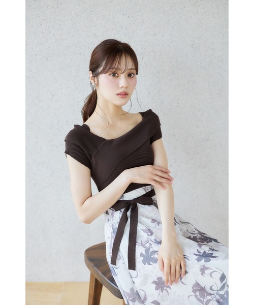 tocco closet(トッコ クローゼット)の「アシメリブニットドッキングリリーフラワープリントワンピース(ワンピース・レディース・ネイビー/ブラウン・M)」の18枚目の写真