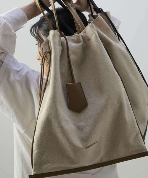 CONVERSE TOKYO(コンバーストウキョウ)の「LINEN GATHERED TOTE BAG(トートバッグ・レディース・ブラック/ベージュ・FREE)」の17枚目の写真