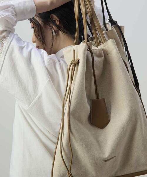 CONVERSE TOKYO(コンバーストウキョウ)の「LINEN GATHERED TOTE BAG(トートバッグ・レディース・ブラック/ベージュ・FREE)」の20枚目の写真