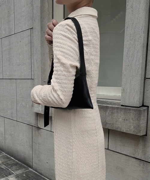 junoah(ジュノア)の「スキッパージャガードカットワンピース(ペチワンピースセット)(ワンピース・レディース・アイボリー/ブラック/ブラウン・LARGE/MEDIUM/SMALL)」の10枚目の写真
