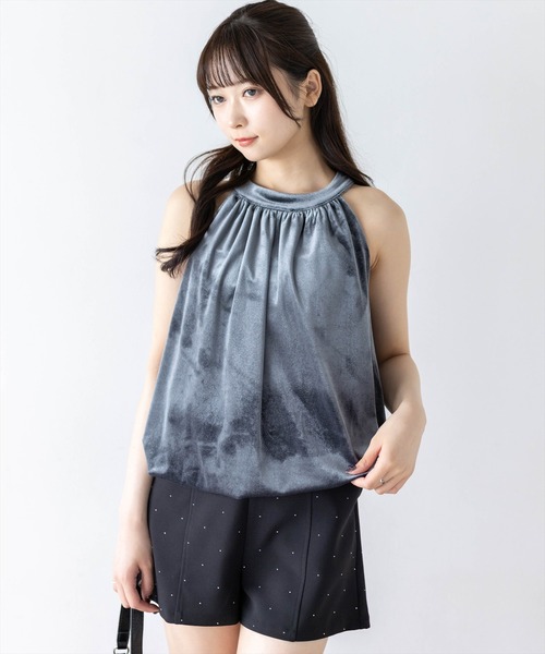 clear（クリア）の「ホルターネックベロアバルーントップス［骨格ウェーブ／きれいめ］（Tシャツ/カットソー・レディース・アイボリー/ピンク/チャコールグレー・F）」の2枚目の写真