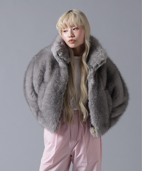 BEAVER(ビーバー)の「B omnivore/ビーオムニボー ECO FUR STAND BLOUSON(ブルゾン・レディース・ブラウン/グレー・FREE)」の10枚目の写真