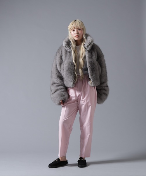 BEAVER(ビーバー)の「B omnivore/ビーオムニボー ECO FUR STAND BLOUSON(ブルゾン・レディース・ブラウン/グレー・FREE)」の16枚目の写真