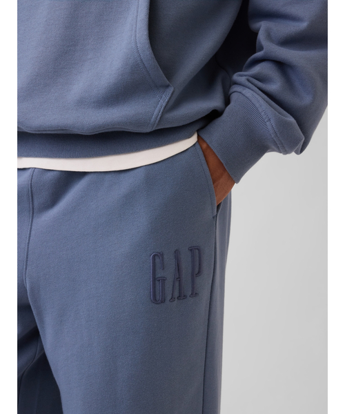 GAP（ギャップ）の「ヘビーウェイト リラックスフィット GAPロゴ スウェットパンツ（スウェットパンツ・メンズ・ブルー/ブラウン/ブラック・XS/S/M/L/XL）」の19枚目の写真