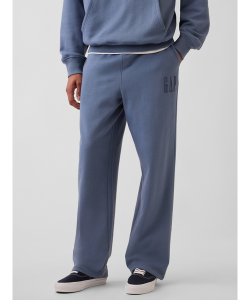 GAP（ギャップ）の「ヘビーウェイト リラックスフィット GAPロゴ スウェットパンツ（スウェットパンツ・メンズ・ブルー/ブラウン/ブラック・XS/S/M/L/XL）」の3枚目の写真