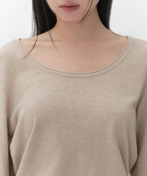 MUSINSA STANDARD WOMAN（ムシンサスタンダードウーマン）の「ウィメンズエッセンシャルスcoopネックニット[ヘザーライトベージュ]（ニット/セーター・レディース・その他・LARGE/X-SMALL/SMALL/MEDIUM）」の4枚目の写真