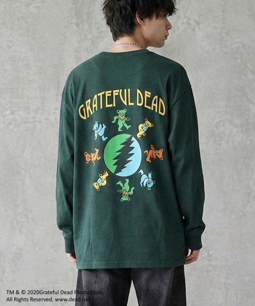Grateful Dead(グレイトフルデッド)の「メンズ GRATEFUL DEAD グレイトフルデッド BIGトレーナー(スウェット・メンズ・ホワイト系4/ダークグリーン/グレー系その他2/ベージュ系2/ホワイト系その他2/オレンジ/杢グレー/ダークグリーン系1/ホワイト系その他3/ベージュ/ブラック/パープル/ホワイト系その他/チャコールグレー/オフホワイト/ベージュ系1/ブラック系その他/ブルー系その他/ダークグリーン系2/ブラック系2・L/M/XL)」の17枚目の写真