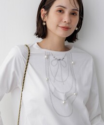 組曲（クミキョク）の「トロンプルイユ パールネックレス 長袖Ｔシャツ（Tシャツ/カットソー）」