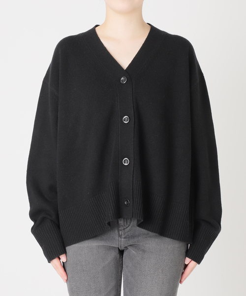 JOURNAL STANDARD relume(ジャーナルスタンダード レリューム)の「《一部WEB限定》ハミルトンウォッシャブルVネックカーディガン(カーディガン/ボレロ・レディース・ブラック/グレー/レッド/ブラウン・FREE)」の6枚目の写真