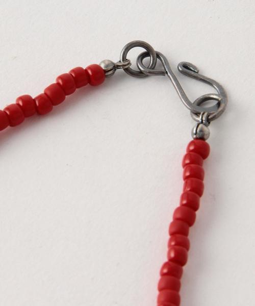 green label relaxing（グリーンレーベルリラクシング）の「BEADS ネックレス16S◆（ネックレス・メンズ・ホワイト/レッド/ライトブルー・FREE）」の5枚目の写真