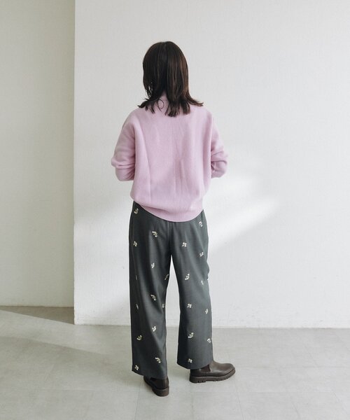 RIVE DROITE（リヴドロワ）の「タイニーフローラルスラックス（秋服/冬服）（スラックス・レディース・ブラック/グレー・38/36）」の15枚目の写真