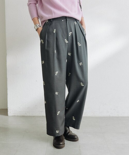RIVE DROITE（リヴドロワ）の「タイニーフローラルスラックス（秋服/冬服）（スラックス・レディース・ブラック/グレー・38/36）」の6枚目の写真