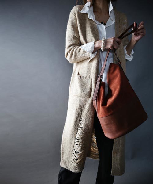 antiqua（アンティカ）の「ダメージデザインロングカーデ（カーディガン/ボレロ・レディース・ベージュ/グレー・FREE）」の4枚目の写真