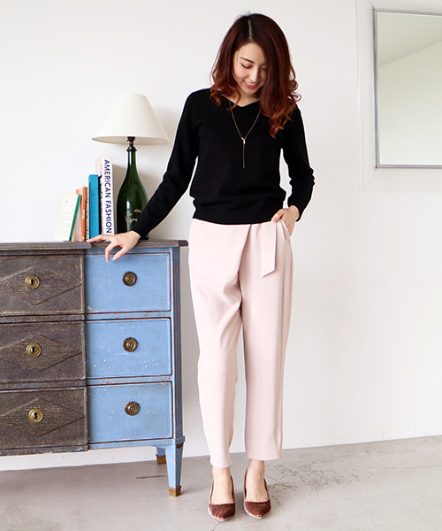 N.(N. Natural Beauty Basic)(エヌエヌナチュラルビューティーベーシック)の「ベルト付ラップストレッチパンツ(その他パンツ・レディース・ピンク/ブラック・MEDIUM)」の13枚目の写真