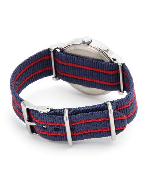 TIMEX(タイメックス)の「TIMEX / Weekender Central Park(アナログ腕時計・レディース・オリーブ/ネイビー/レッド/インディゴブルー/グリーン系その他/その他1/グレー/グリーン・ONE SIZE)」の11枚目の写真