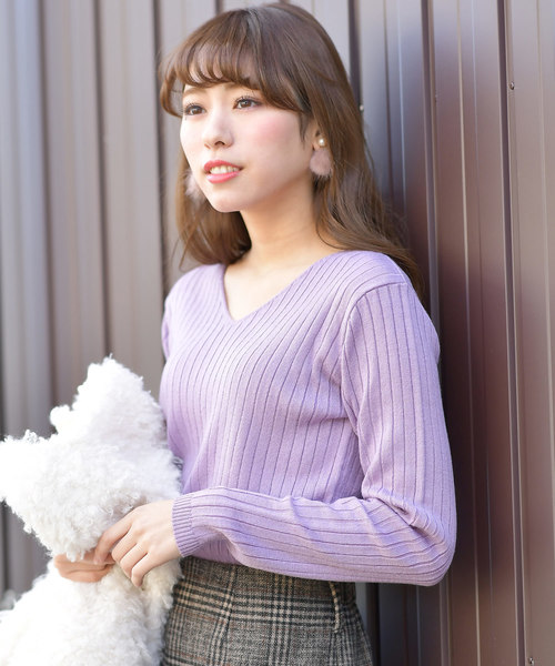 rps（アールピーエス）の「ワイドリブＶネックニットプルオーバー（ニット/セーター・レディース・ダークグリーン/レッド/杢グレー/ブルー/マスタード/オフホワイト/ブラック/ブラウン/ピンク系その他/ベージュ系その他/ピンクベージュ/イエロー/ラベンダー/ピンク/ブルーグリーン/グレイッシュベージュ/チャコールグレー/パープル・M/L）」の12枚目の写真