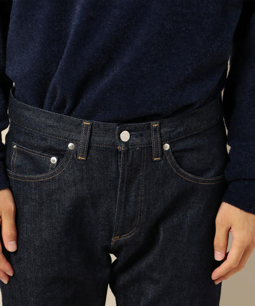 BEAUTY&YOUTH UNITED ARROWS(ビューティーアンドユースユナイテッドアローズ)の「BY セルビッチ スキニー デニムパンツ ドロップ -MADE IN JAPAN-(デニムパンツ・メンズ・ネイビー・30inch/32inch/34inch/28inch)」の6枚目の写真