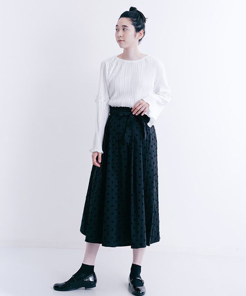 merlot plus(メルロープリュス)の「アコーディオンプリーツブラウス2419(シャツ/ブラウス・レディース・ホワイト/ブラック/ラベンダー・FREE)」の10枚目の写真