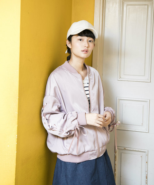 OLIVE des OLIVE（オリーブデオリーブ）の「袖レースアップ ブルゾン