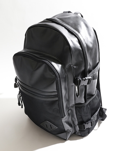 ブラックレザー風バックパック WEGO（ウィゴー）の「WEGO/フェイクレザースクールビッグ