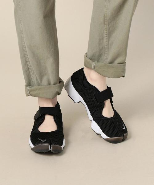 NIKE（ナイキ）の「＜NIKE（ナイキ）＞WOMENS AIR RIFT エアリフト ：（スニーカー・レディース・ホワイト/ブラック・26cm/24cm/25cm/23cm）」の4枚目の写真