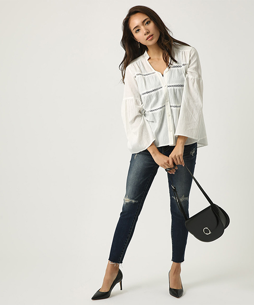 AZUL by moussy(アズールバイマウジー)の「【20190912販売禁止】クラッシュデニムスキニーⅢ(デニムパンツ・レディース・ライトブルー/ダークブルー・SMALL/MEDIUM/LARGE/X-SMALL)」の4枚目の写真