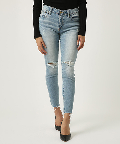 AZUL by moussy(アズールバイマウジー)の「【20190912販売禁止】クラッシュデニムスキニーⅢ(デニムパンツ・レディース・ライトブルー/ダークブルー・SMALL/MEDIUM/LARGE/X-SMALL)」の14枚目の写真