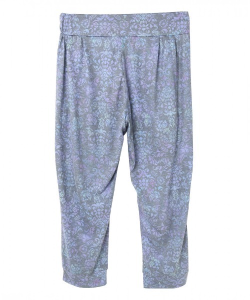 ROXY(ロキシー)の「RAIN DAZE LOOSE CROP/ロキシー クロップドパンツ フィットネス ジム ランニング ルームウェアにも(その他パンツ・レディース・ブラック/ホワイト/ネイビー・SMALL/MEDIUM/LARGE)」の5枚目の写真