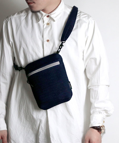 Un coeur（アンクール）の「【Un coeur/アンクール】MESH シリーズショルダー K908420（ショルダーバッグ・メンズ・その他11/その他12/その他13/その他14・FREE）」の14枚目の写真